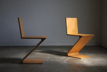 Load image into Gallery viewer, Pair of Gerrit Rietveld Style Zig Zag Chairs, 1970s
