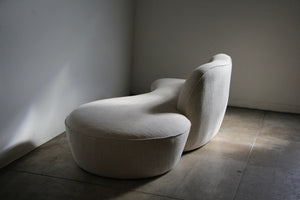 Vladimir Kagan “Zoe” Serpentine Sofa for American Leather, 2000s